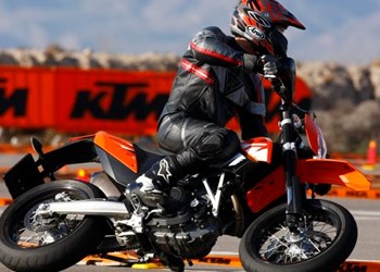 KTM 690 SMC KTM 690 SMC
