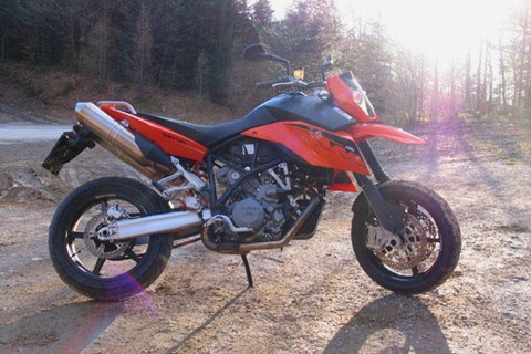 KTM 990 Supermoto