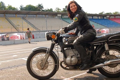 Solo quer durch Europa