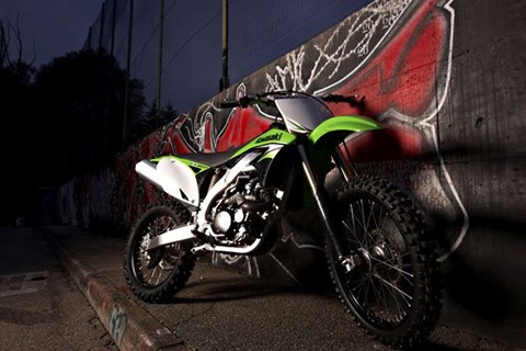 Kawasaki KX250/450F Kawasaki KX250/450F