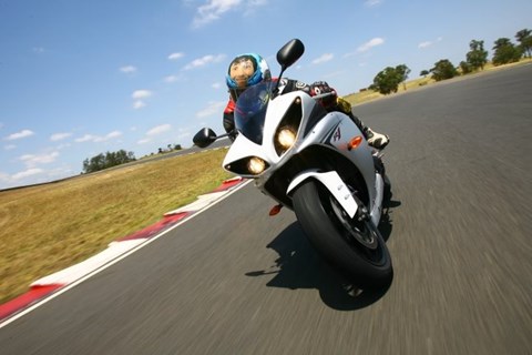Yamaha R1 2009