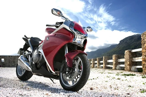 Honda VFR1200F Test Honda VFR1200F Test