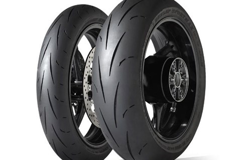 Dunlop GP Racer D211