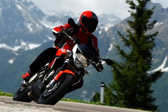 Aprilia SL750 Shiver Test Aprilia SL750 Shiver Test
