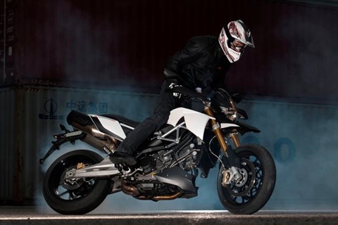 Aprilia Dorsoduro 1200