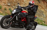 Ducati Diavel 1200 Dark