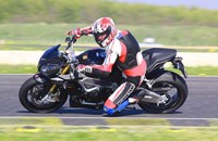 Aprilia Tuono V4 R