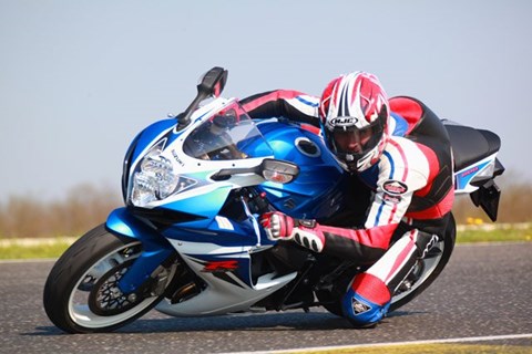Suzuki GSX-R600/750 Suzuki GSX-R600/750