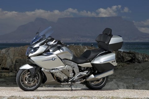 BMW Händler sucht...