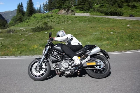Ducati Monster 696 Test Ducati Monster 696 Test