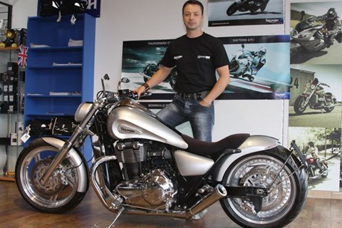 Thunderbird Low Rider