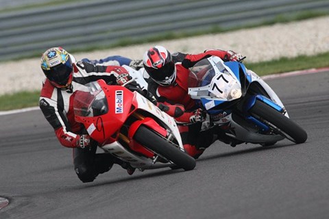1.GSX-R Challenge 2012