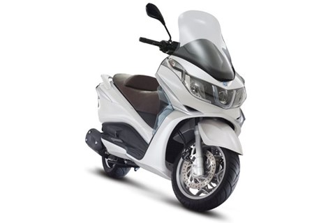 Piaggio X10