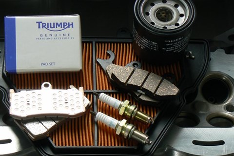 Triumph Serviceteile