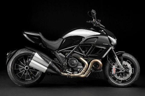 Ducati Diavel Cromo Ducati Diavel Cromo