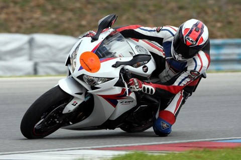 Bridgestone S20 & R10