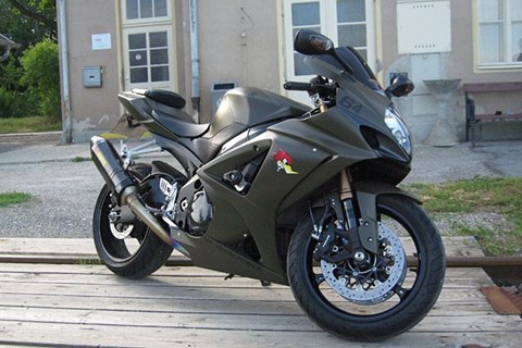 Suzuki GSX-R1000 Army