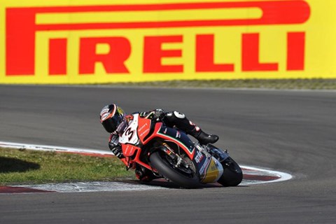 Biaggi an der Spitze