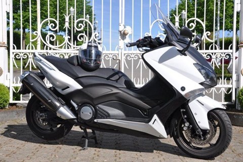 Yamaha T-Max 530