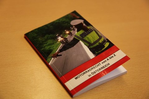Motorradrecht Buch