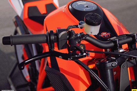 1290 Super Duke Fotos