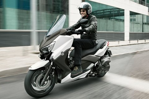Yamaha X-Max 400
