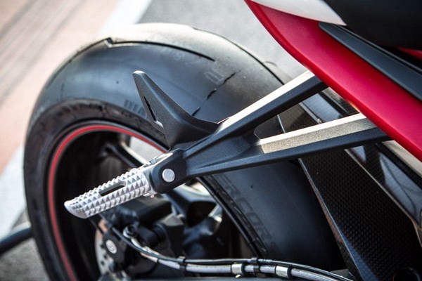 Pirelli Supercorsa SP Testbericht