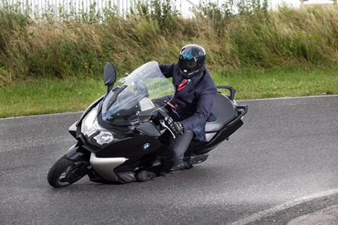 C 650 GT vs. Burgman C 650 GT vs. Burgman