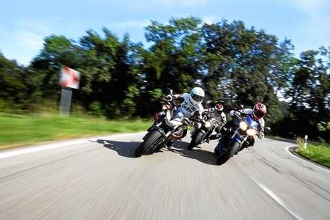 3 Nakedbikes mit Dampf