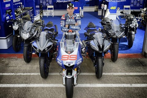 Yamaha Race Blu 2014