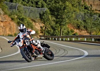 KTM 690 Duke R EJC