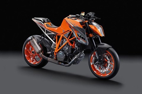 1290 Super Duke Akrapo