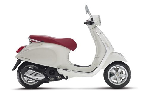 Vespa Primavera neu