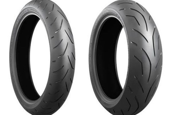 Bridgestone S20 Evo Bridgestone S20 Evo