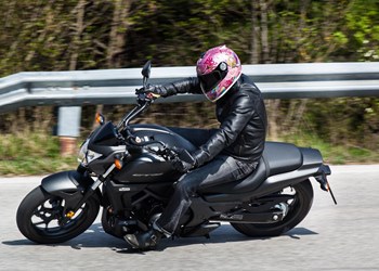 Honda CTX700N Honda CTX700N