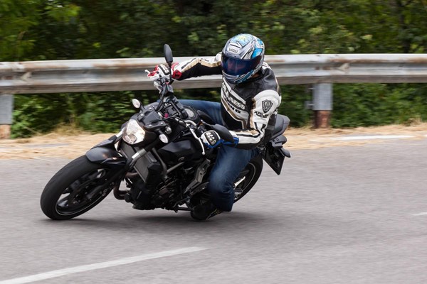 Yamaha MT-07 2014 Test