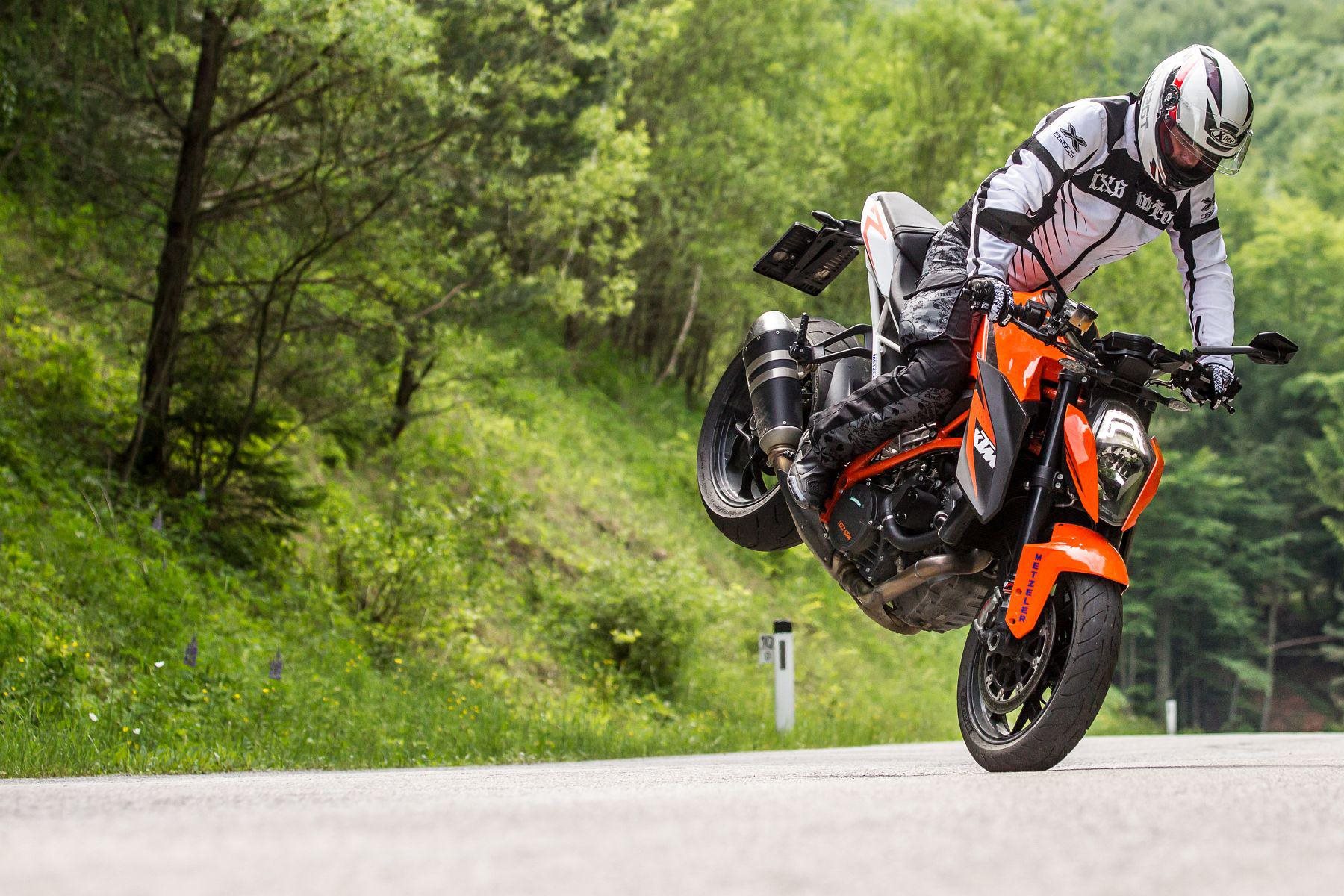 KTM 1290 Super Duke R