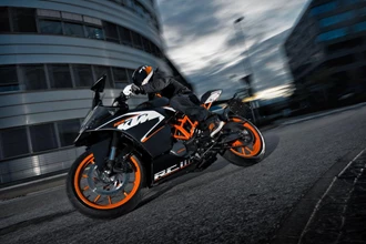 KTM RC125 Stuntvideo KTM RC125 Stuntvideo
