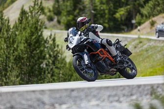 KTM vs. Triumph Tourer KTM vs. Triumph Tourer