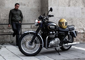 Triumph Bonneville T100 Test Triumph Bonneville T100 Test