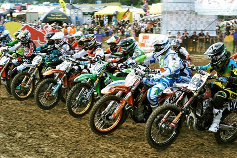 Dennis Ullrich gewinnt erneut den Titel beim ADAC MX Masters 2014