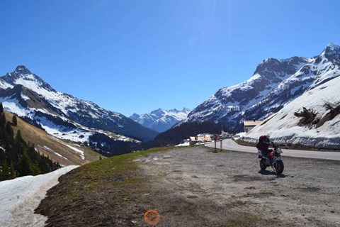 Eine Skyteam Skymax durchquert ganz Österreich