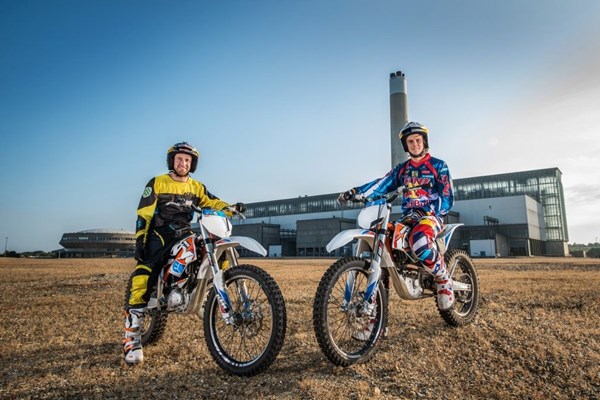 KTM Freeride E-Video mit Jonny Walker und  Danny MacAskill