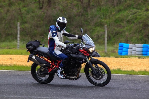 Triumph Tiger Rennstrecke Onboard