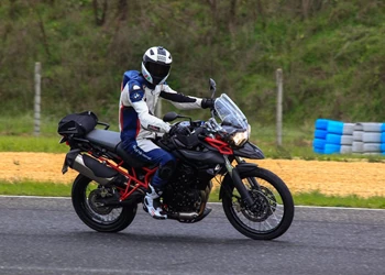 Triumph Tiger Rennstrecke Onboard Triumph Tiger Rennstrecke Onboard