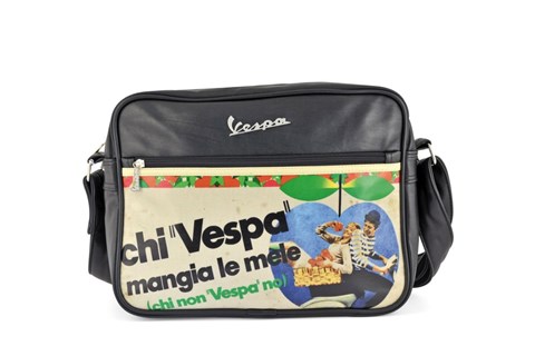 Uhren, Helme und Mode von Vespa