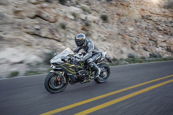 Kawasaki Ninja H2 2015 Details Kawasaki Ninja H2 2015 Details