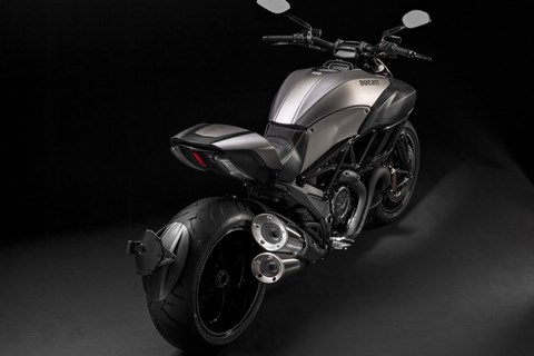 Ducati Diavel Titanium 2015 Ducati Diavel Titanium 2015