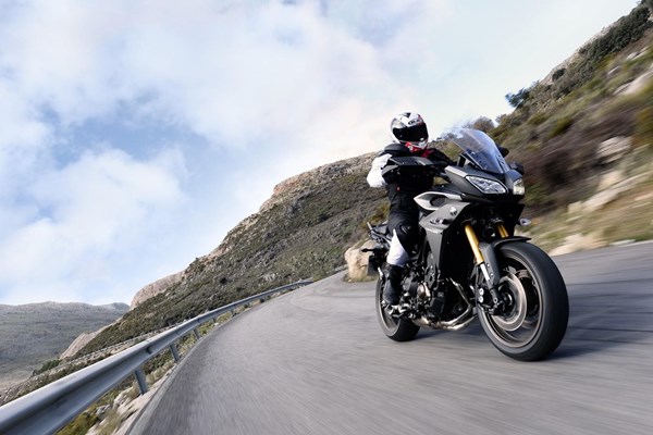 Yamaha MT-09 Tracer 2015 Test Yamaha MT-09 Tracer 2015 Test