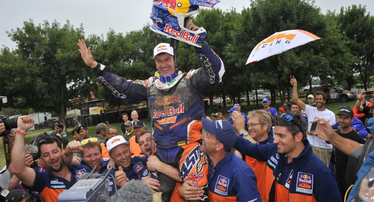 KTM feiert 5. Sieg von Marc Coma und 14. Dakar-Titel in Serie